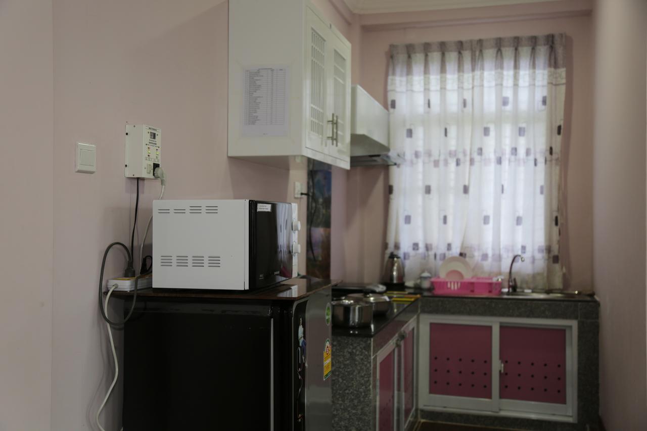 Winner Residence Yangon Bagian luar foto